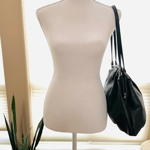 Chaos Leather Shoulder Bag. Half Structured & Half Hobo. Excellent Condition - Picture 11 of 12